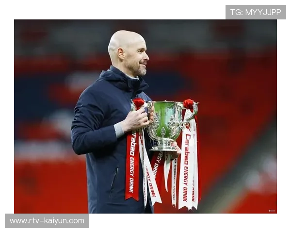 滕哈赫带队晋级仍遭质疑，德媒批药厂表现被动